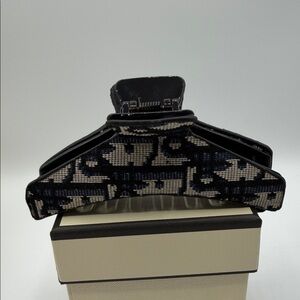 Up y led Dior denim Logo Fabric Hair Clip